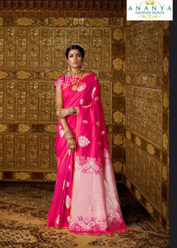 Plushy Magenta Silk Saree with Magenta Blouse